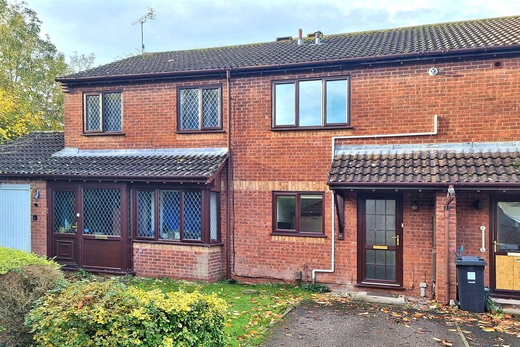 Property photo 1 of 11