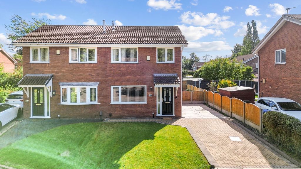 Property photo 1 of 30