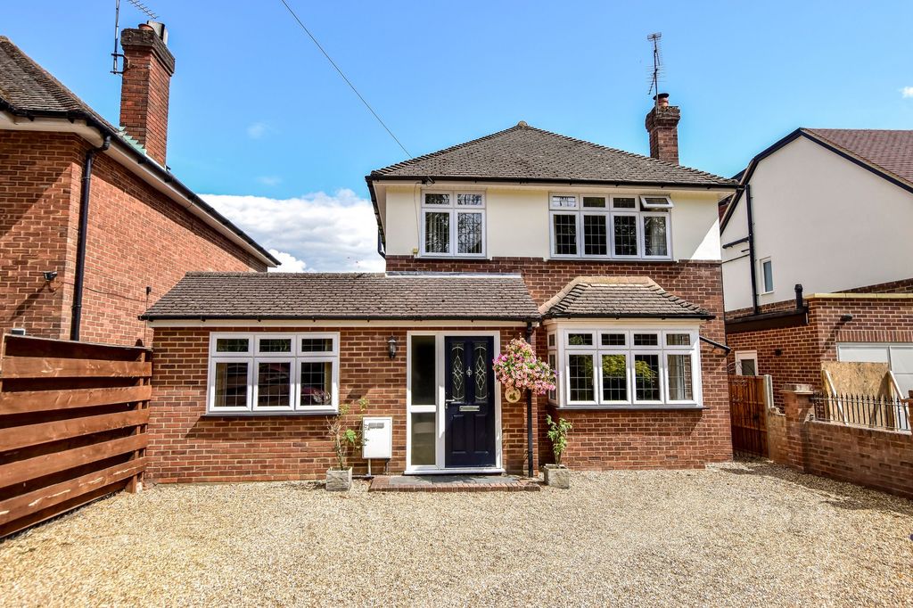 Property photo 1 of 31