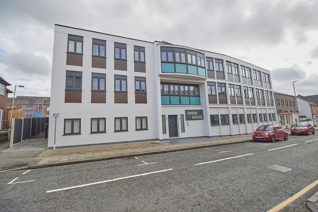 Property photo 1 of 10 Upper Bond St Hinckley 6.Jpg