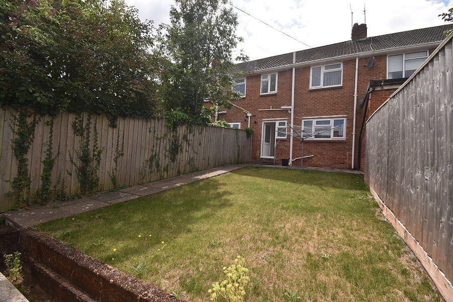 Property photo 3 of 11