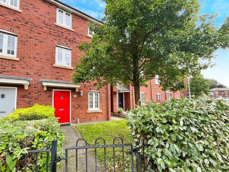 Property photo 1 of 17 External