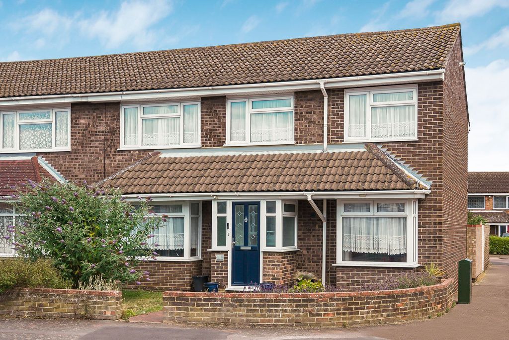 Property photo 1 of 25