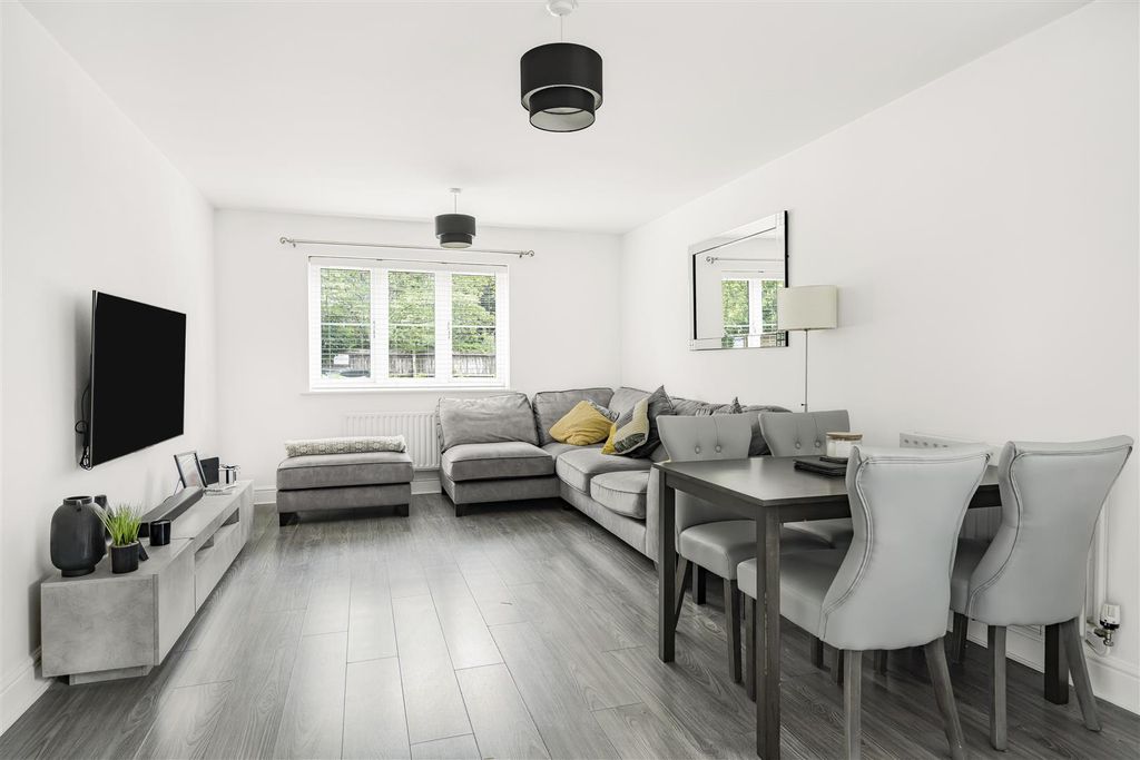 Property photo 1 of 11 16_59975.Jpg