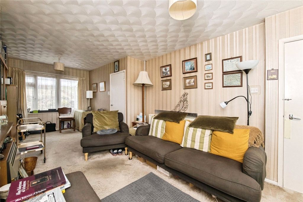 Property photo 2 of 11 Picture No. 20