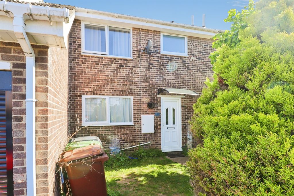 Property photo 1 of 11