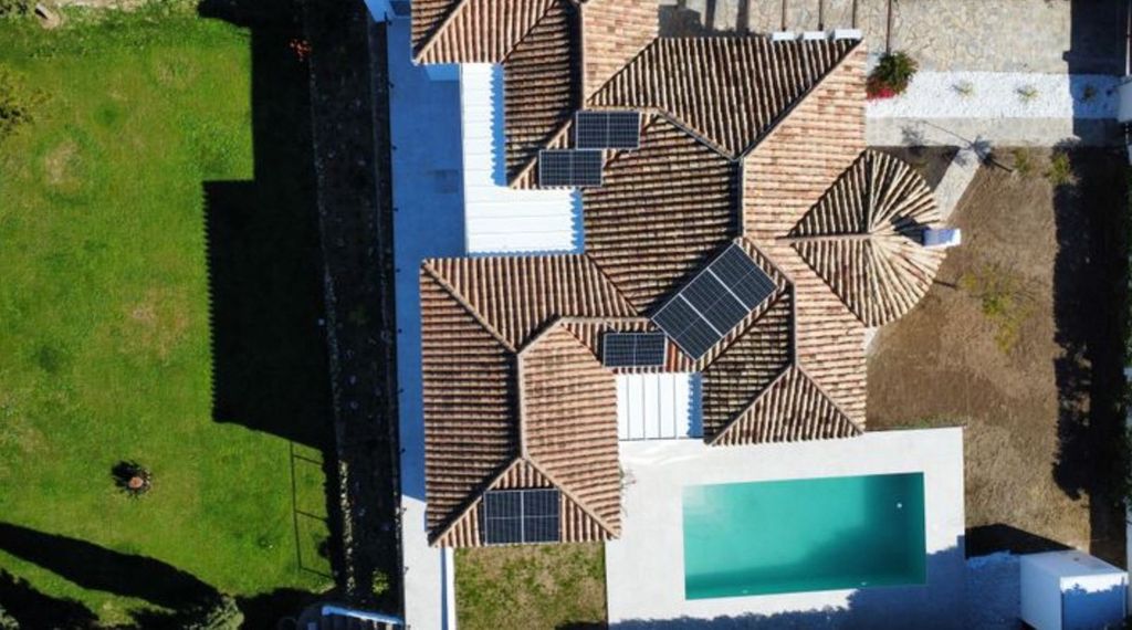 Property photo 3 of 26