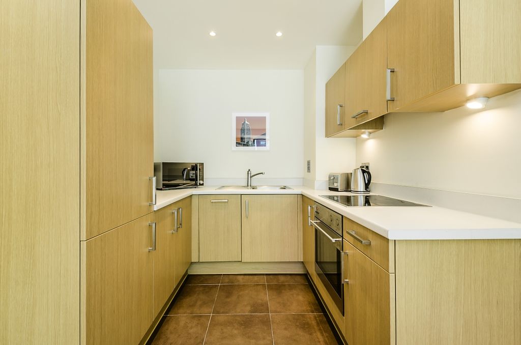 Property photo 3 of 15 Kitchen