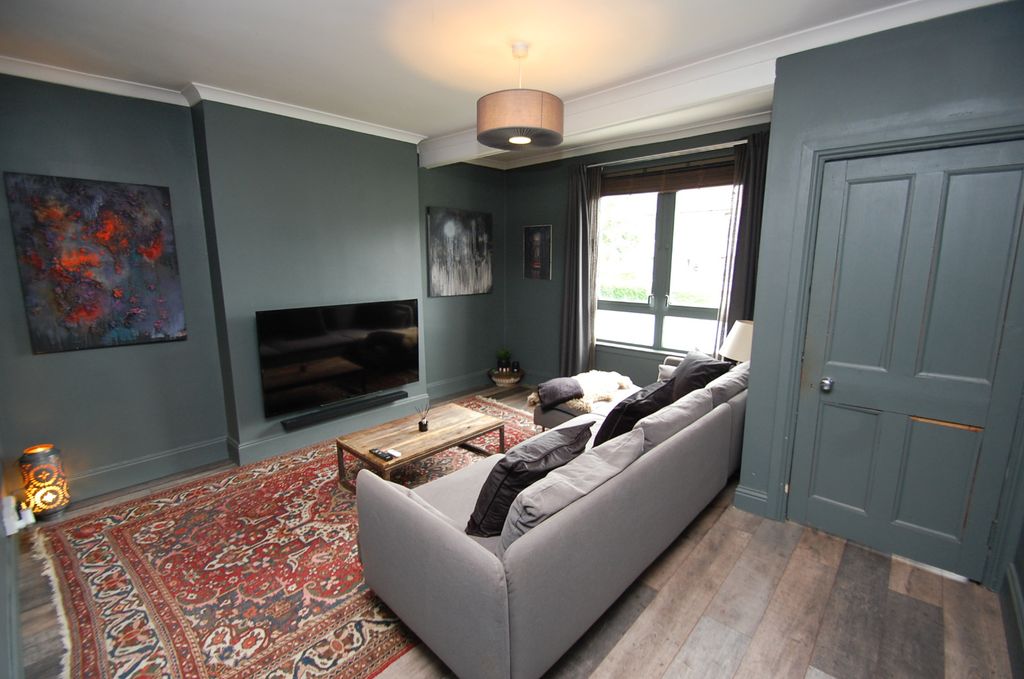 Property photo 2 of 20 5257252