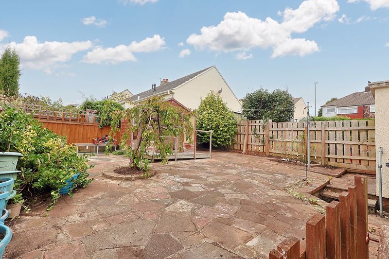 Property photo 2 of 15 Photo 12