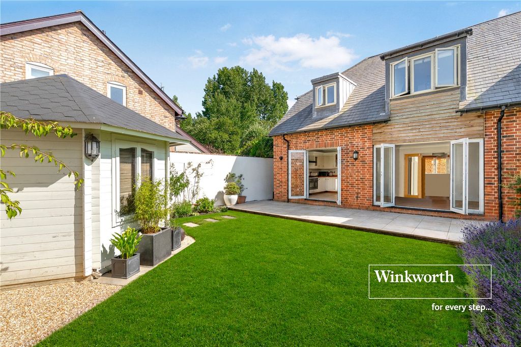 Property photo 1 of 21 Picture No. 27