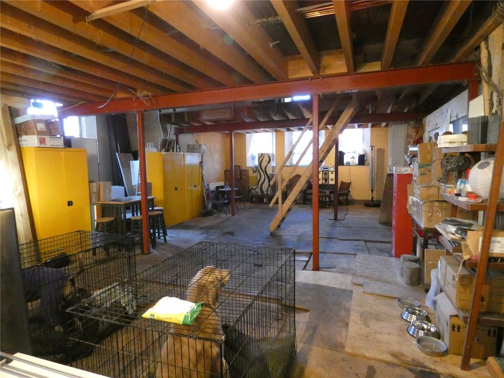 Property photo 3 of 15 Picture No. 17