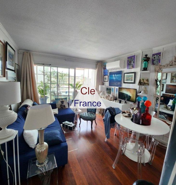 Property photo 2 of 28