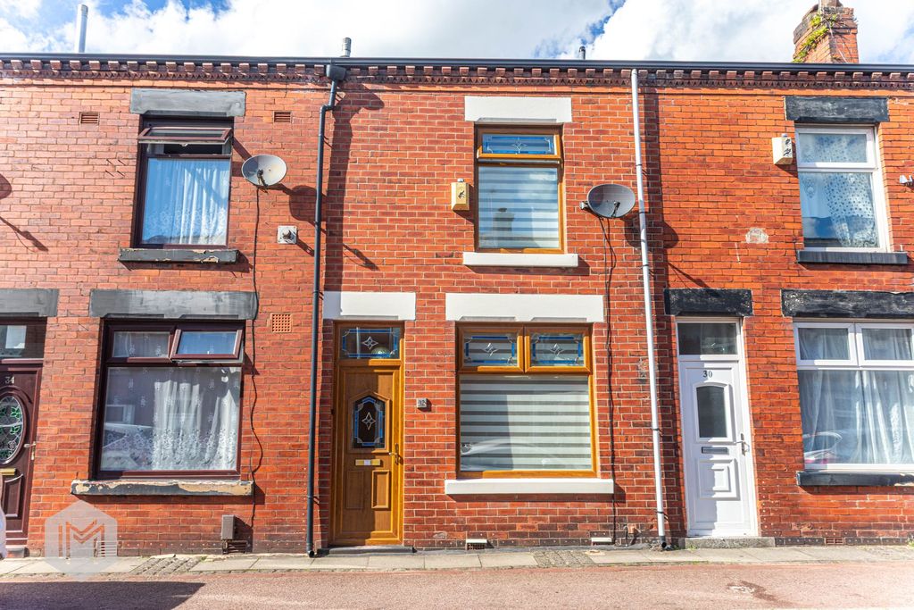 Property photo 1 of 16