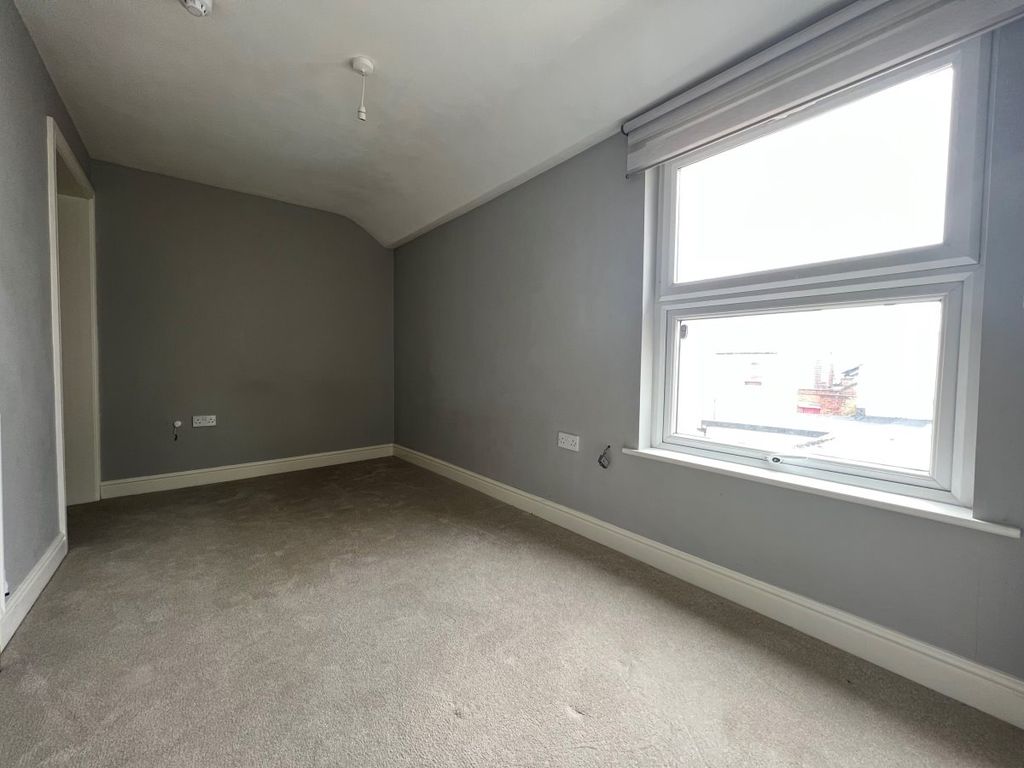 Property photo 3 of 4 Gallery