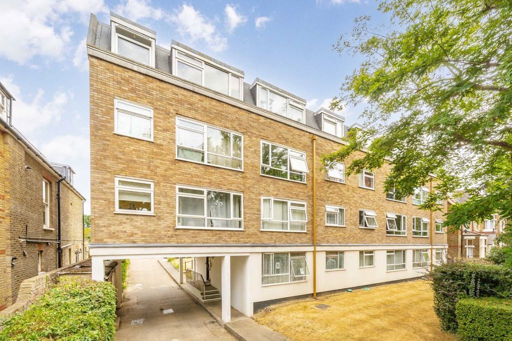 Property photo 1 of 7
