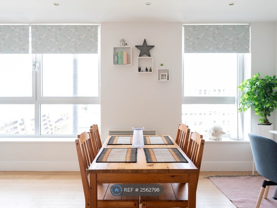 Property photo 2 of 13 Dining Area
