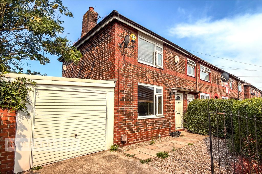Property photo 1 of 12 External