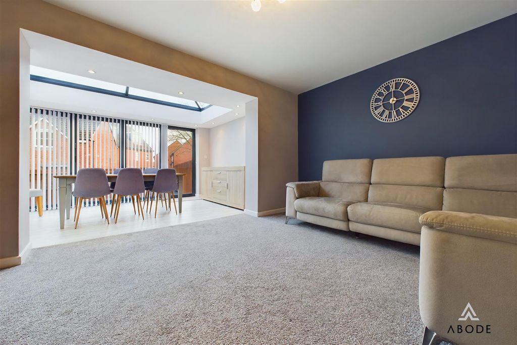 Property photo 3 of 17 Cam02544G0-Pr0229-Still003.Jpg