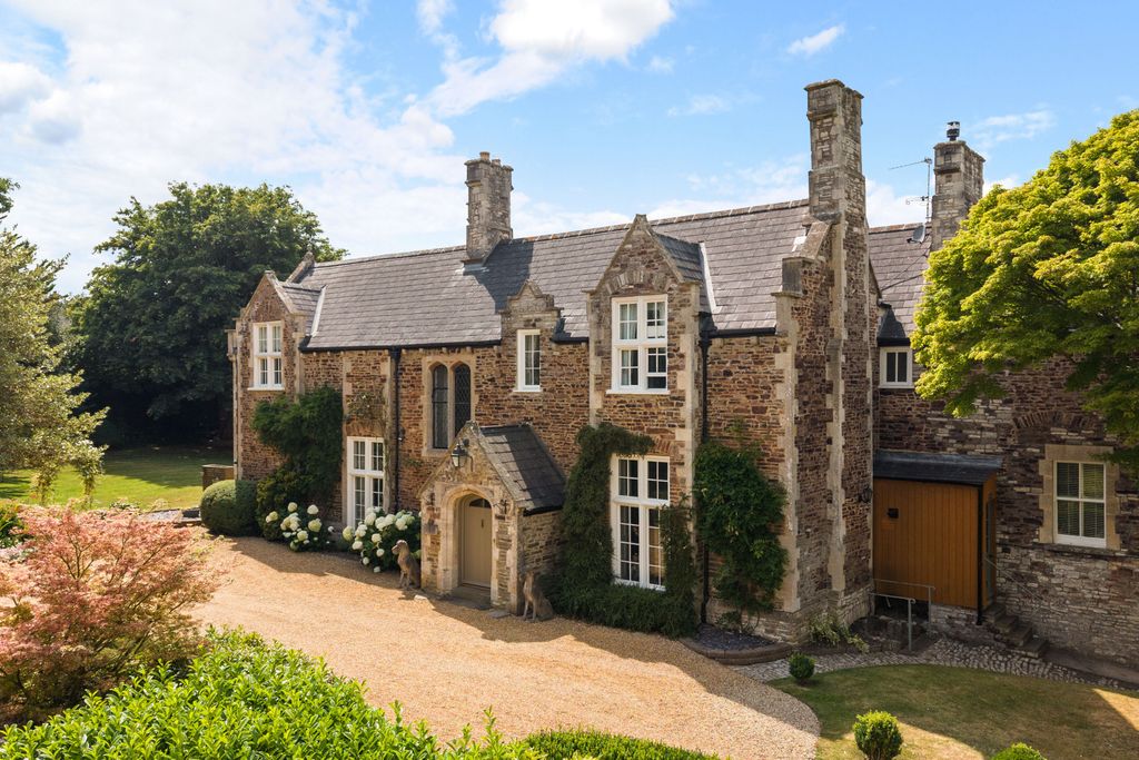 Property photo 1 of 36 The Old Rectory
