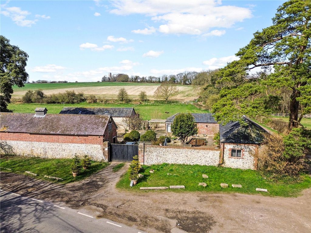 Property photo 1 of 23 Picture No. 01