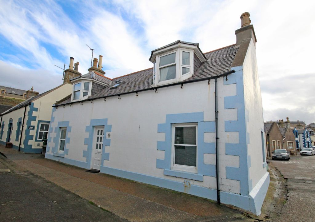 Property photo 1 of 20