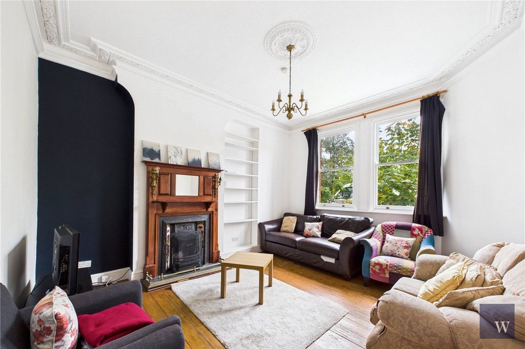 Property photo 1 of 15 Picture No. 02