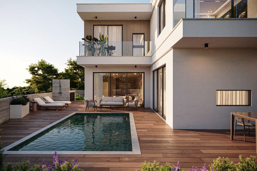 Property photo 1 of 18 Villa With...