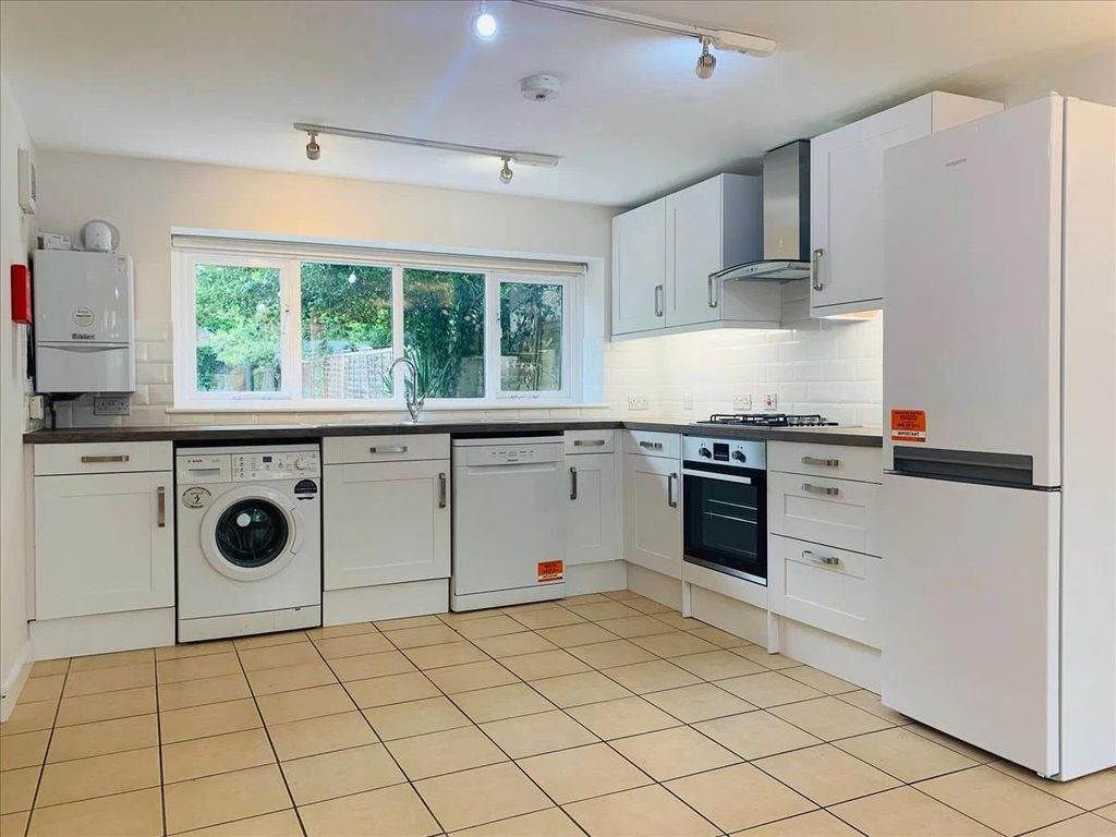 Property photo 1 of 10 5.Jpg