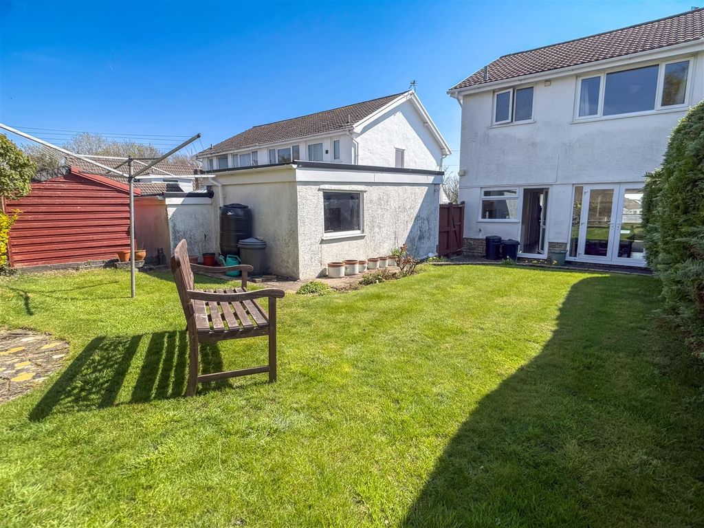 Property photo 2 of 24 Nick 2-622.Jpg