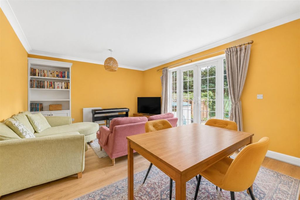 Property photo 3 of 34 3.Jpg