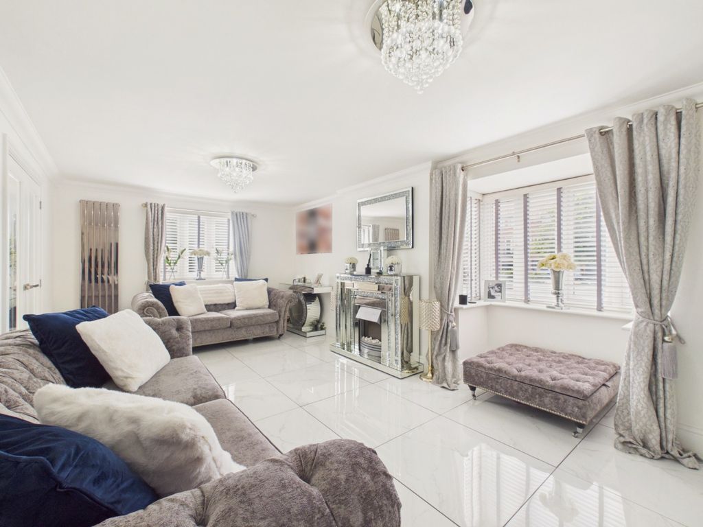Property photo 3 of 38 5337986