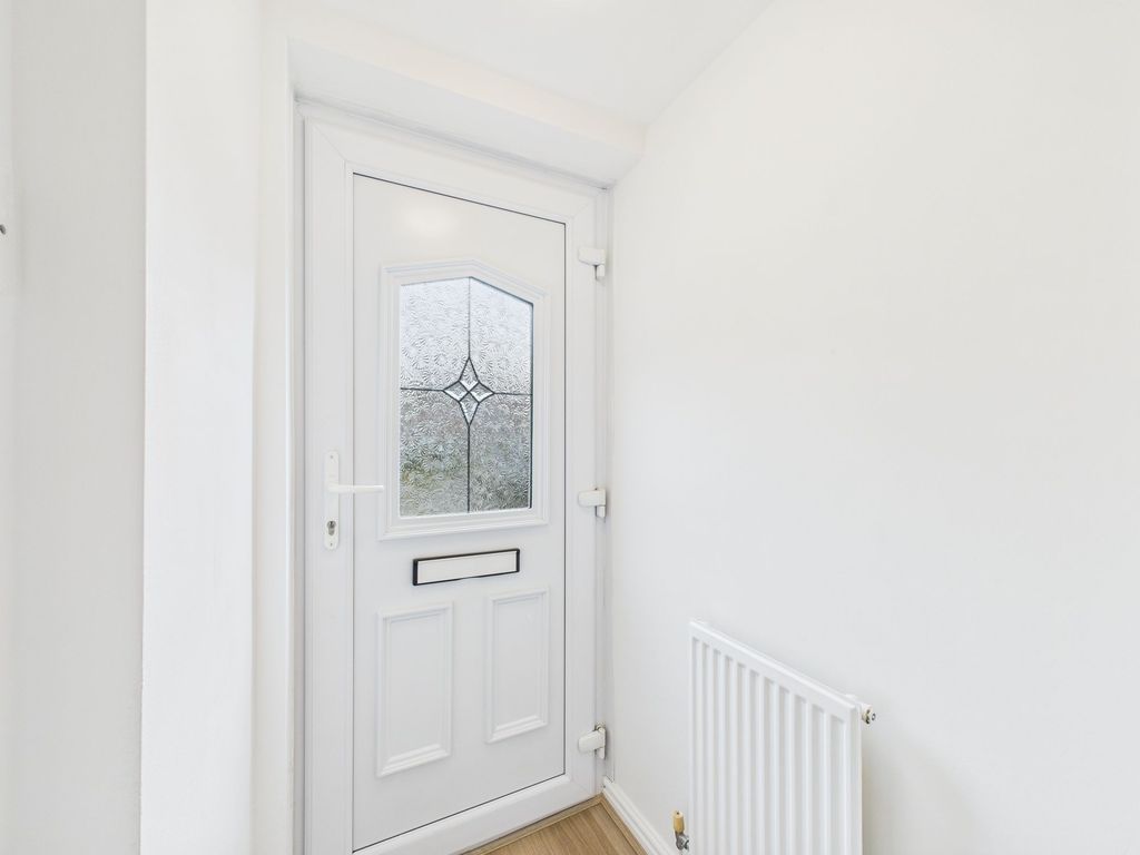 Property photo 2 of 26