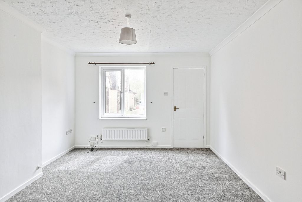 Property photo 3 of 11 42Ed8239-112