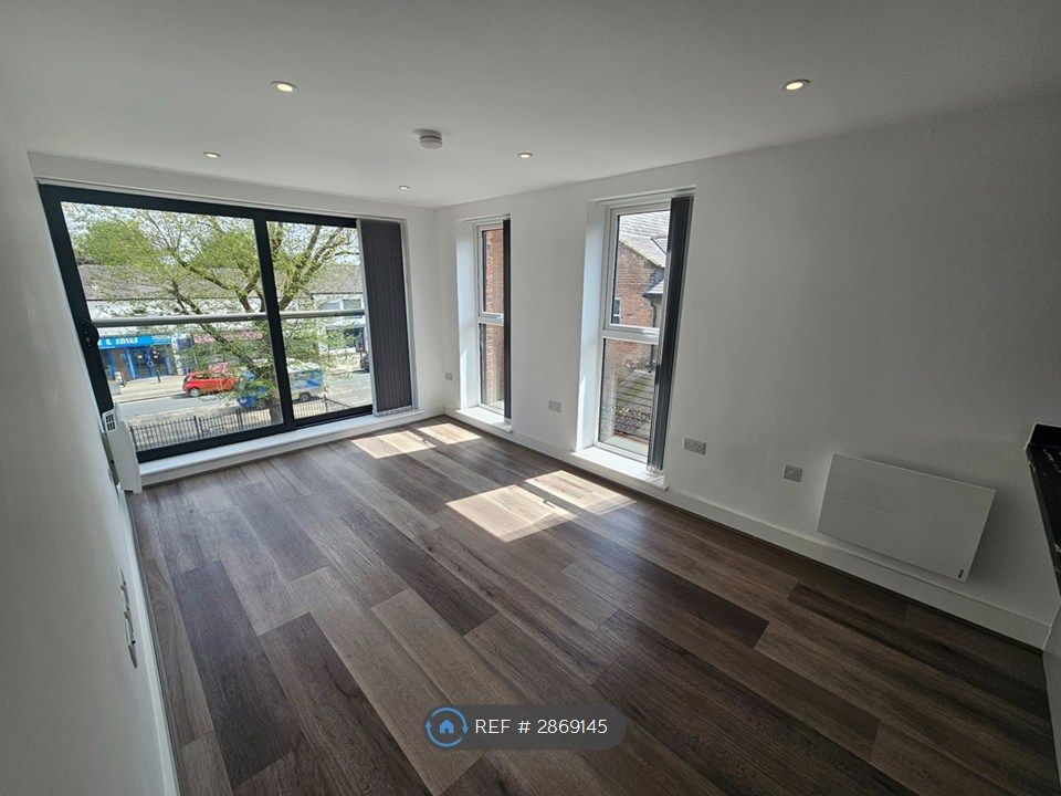 Property photo 1 of 7 Lounge