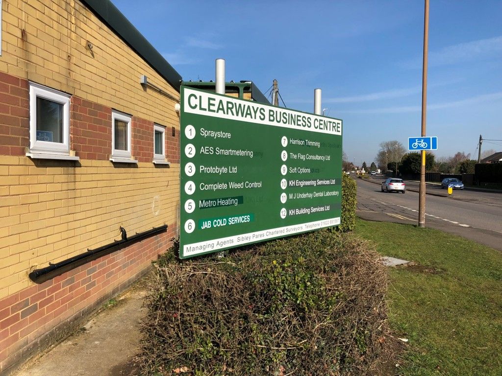 Property photo 3 of 3 Photo 6