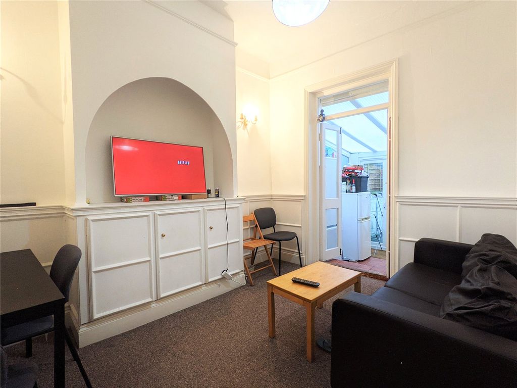 Property photo 2 of 10 Picture No. 02