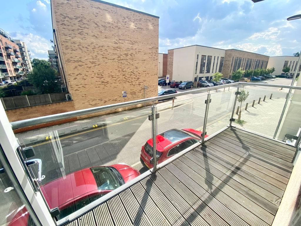 Property photo 2 of 8 Photo 1