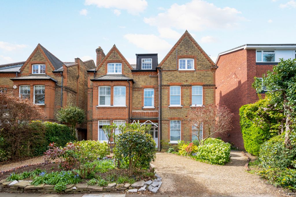 Property photo 1 of 12 Picture No. 02