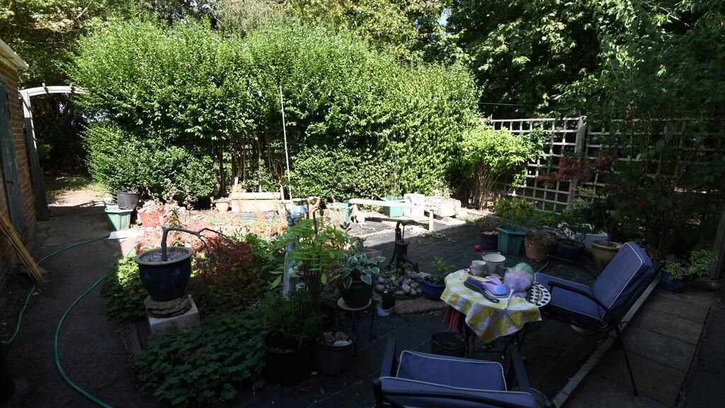 Property photo 2 of 13