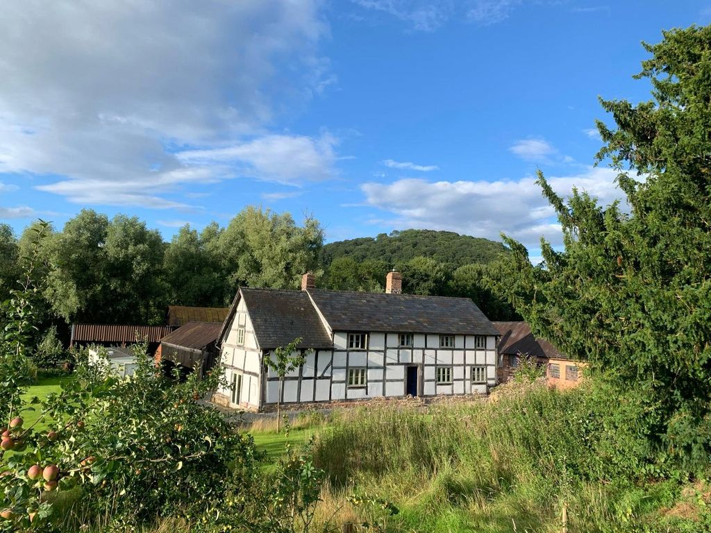 Property photo 1 of 27 Picture No. 30