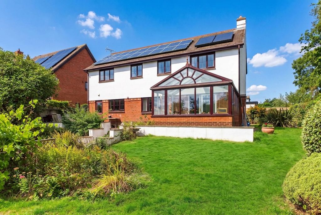 Property photo 1 of 37