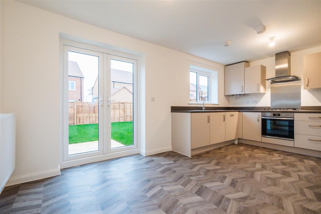 Property photo 3 of 12 P1566746.Jpg