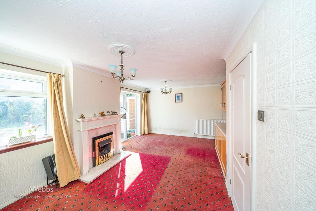 Property photo 2 of 16 Â© Webbs Estate Agents Â© (19 Of 84).Jpg