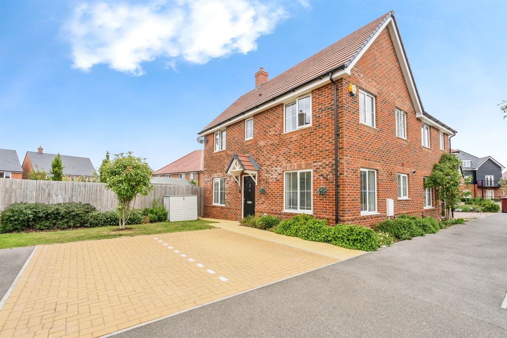 Property photo 1 of 15