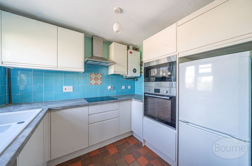 Property photo 3 of 19 Eccba5B9-Addc-439...