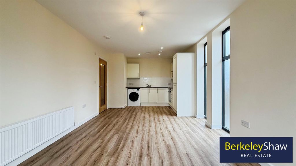 Property photo 2 of 12 Open Plan Kitchen Diner/Living Area