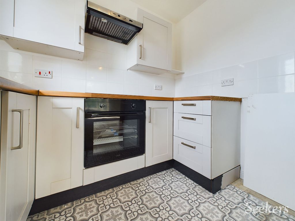 Property photo 2 of 8 Photo 1