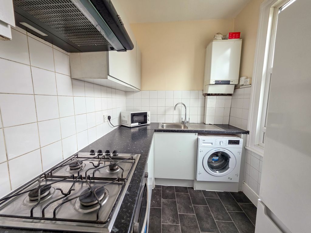 Property photo 2 of 6 20251002_120945