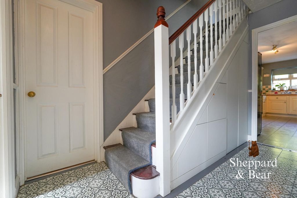 Property photo 3 of 39 Hallway